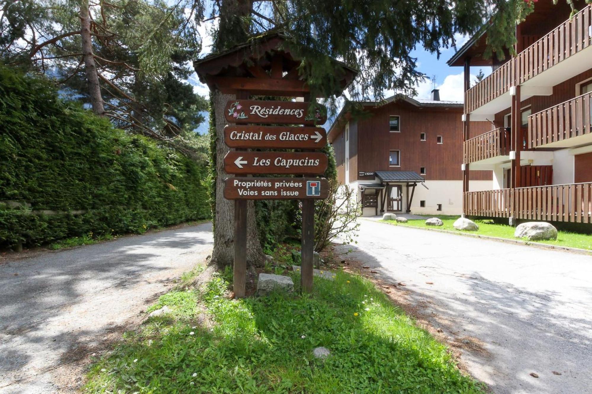 Les Capucins - Calm - Mont-Blanc - Lake Gaillland Chamonix Mont Blanc Exterior foto
