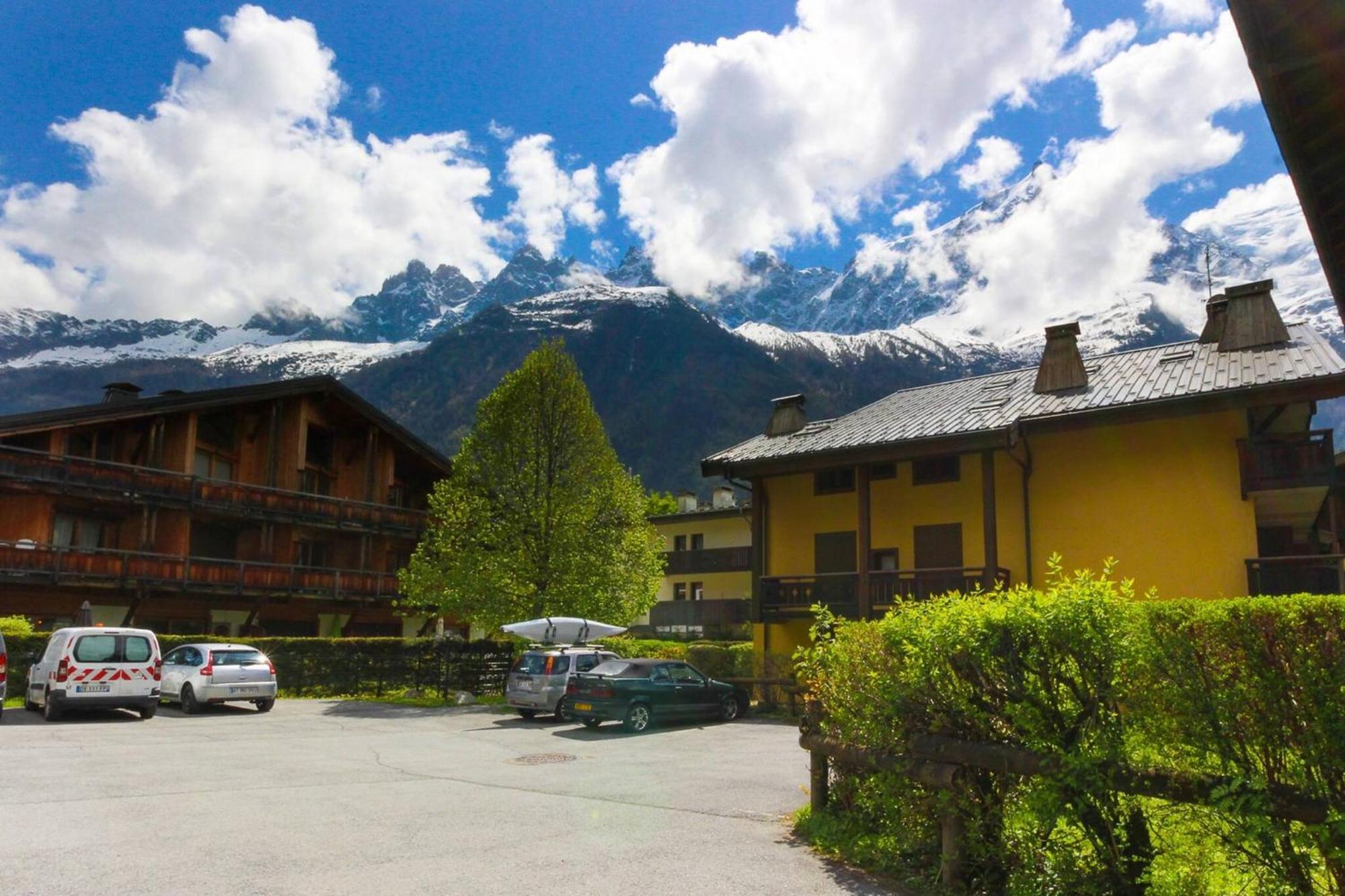 Les Capucins - Calm - Mont-Blanc - Lake Gaillland Chamonix Mont Blanc Exterior foto